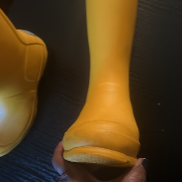 Hunter Classic Yellow Tall Rain Boots - Picture 7 of 12
